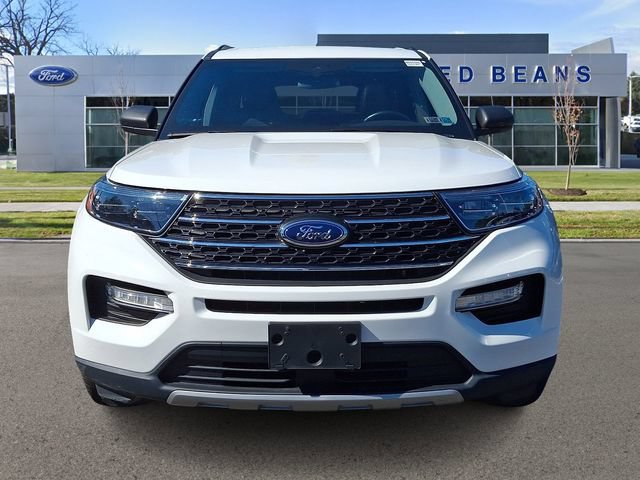 Certified 2022 Ford Explorer XLT w/ Equipment Group 202A AWD/4WD image 2