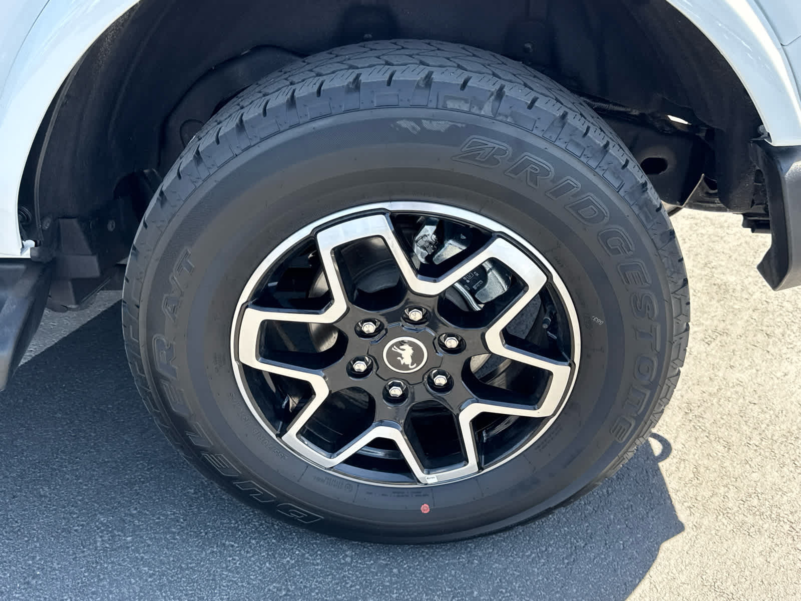 Certified 2025 Ford Bronco Outer Banks AWD/4WD image 12