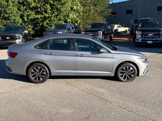 Used 2025 Volkswagen Jetta S FWD image 5