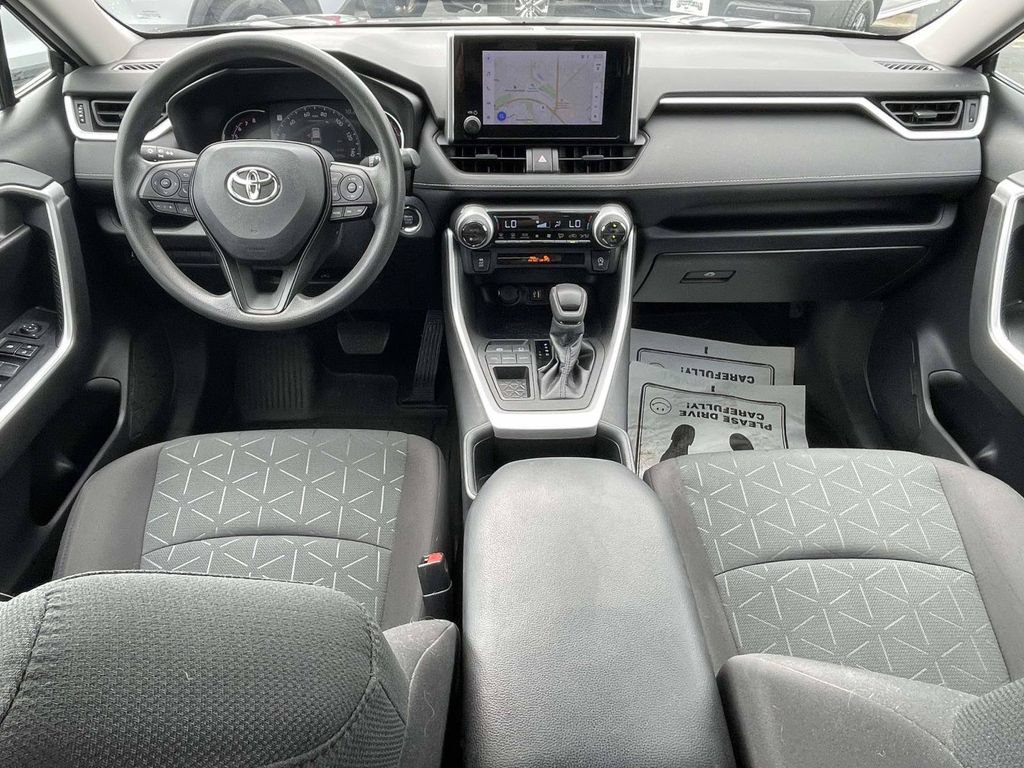 Used 2023 Toyota RAV4 XLE w/ Convenience Package FWD image 11