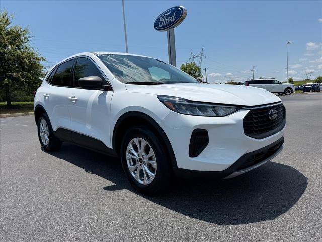 Certified 2024 Ford Escape Active w/ Tech Pack #1 AWD/4WD image 2