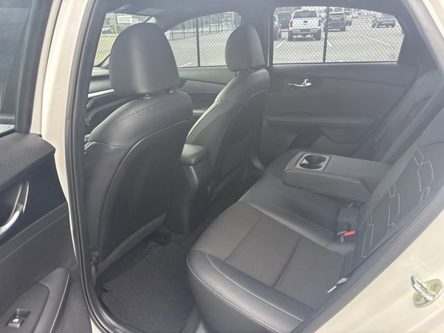 Used 2023 Kia Forte GT-Line w/ GT-Line Premium Package FWD image 14