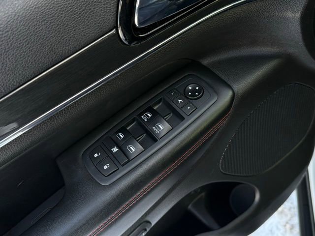 Used 2019 Jeep Grand Cherokee Trailhawk w/ Trailhawk Luxury Group image 14