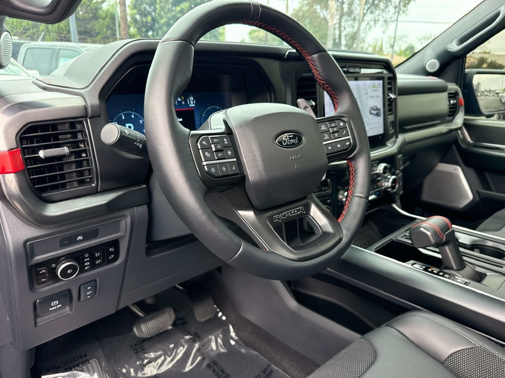 Certified 2025 Ford F150 Raptor AWD/4WD image 30