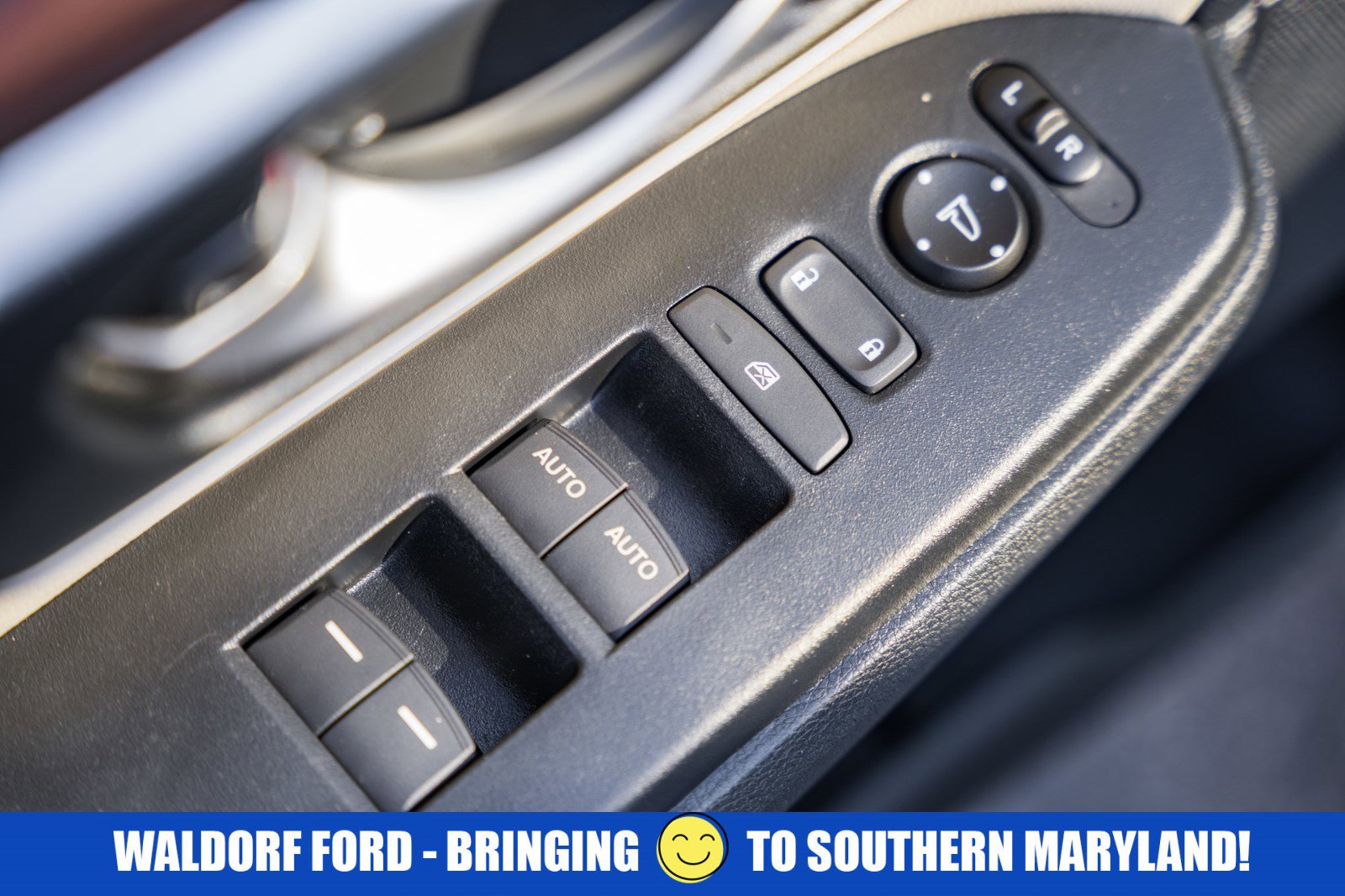 Used 2017 Honda CR-V EX-L image 37