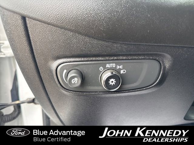 Used 2019 Chevrolet Equinox LT AWD/4WD image 12