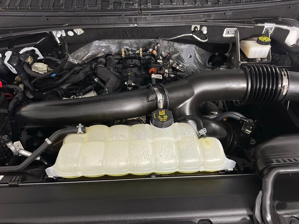 Certified 2024 Ford Expedition Platinum image 9