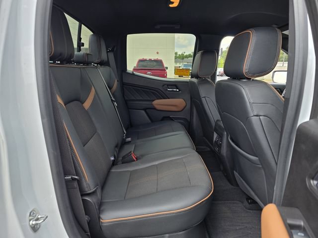 Used 2024 GMC Canyon AT4 AWD/4WD image 28