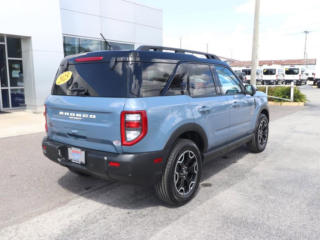 Certified 2025 Ford Bronco Sport Outer Banks w/ Outer Banks Tech Package+ image 5