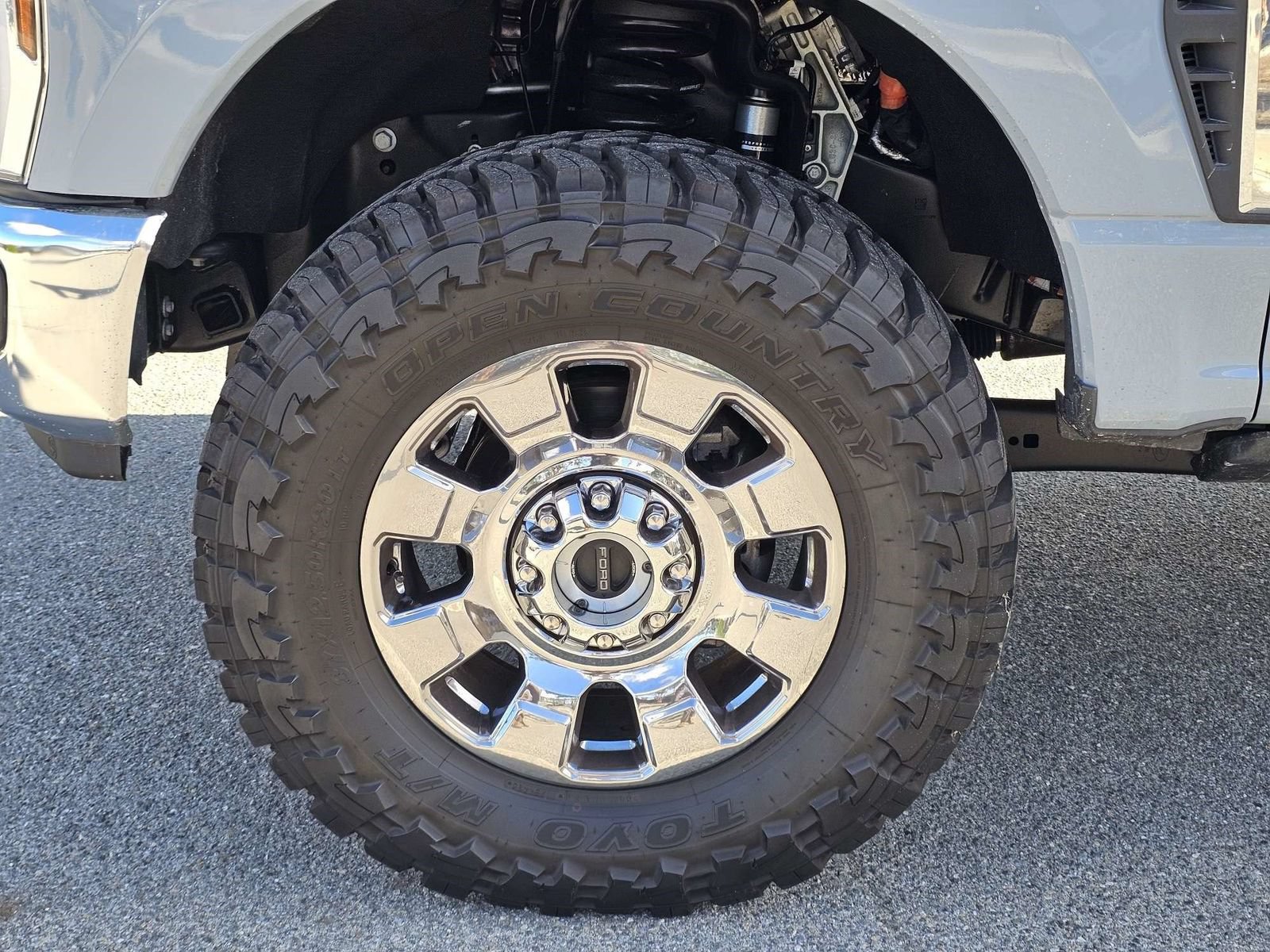 Certified 2026 Ford F250 King Ranch w/ Chrome Package AWD/4WD image 11
