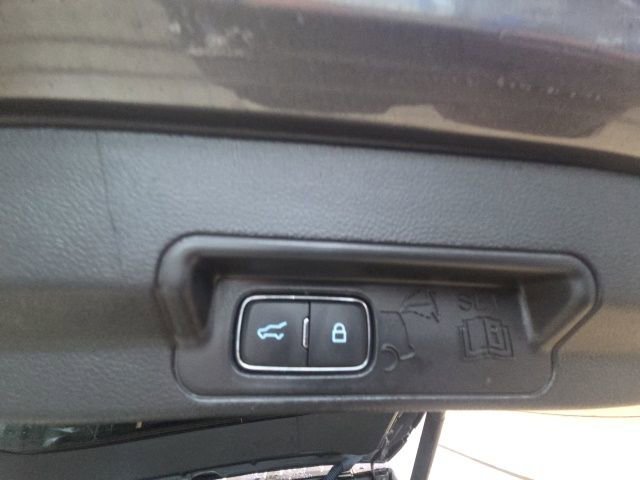 Certified 2022 Ford Explorer XLT w/ Equipment Group 202A image 14