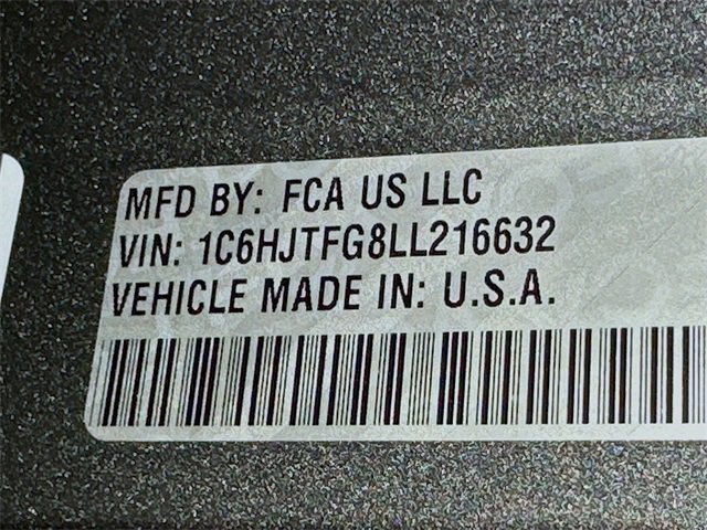 Used 2020 Jeep Gladiator Overland w/ Popular Equipment Package image 24