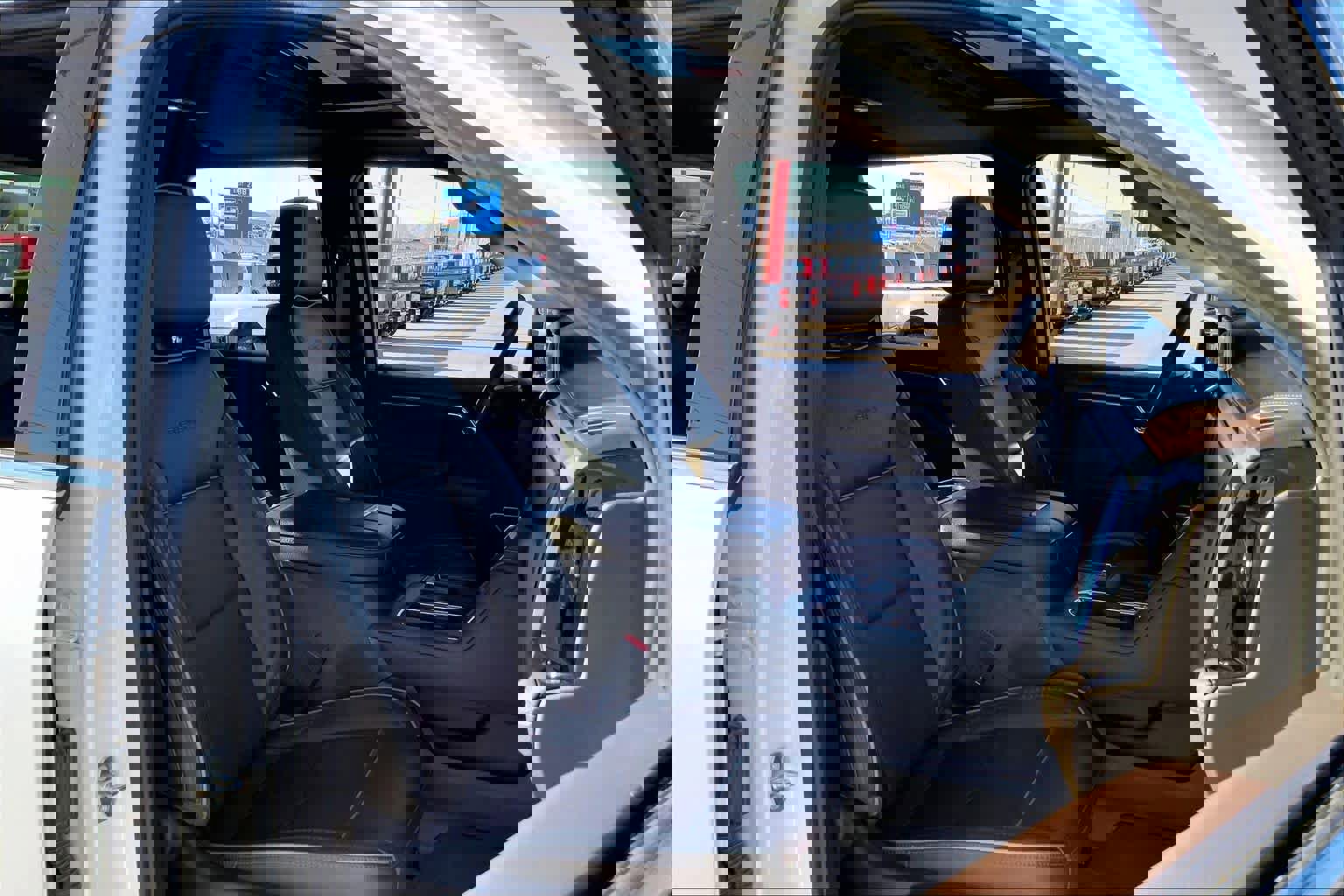 Used 2024 GMC Sierra 2500 Denali w/ Denali Reserve Package image 8