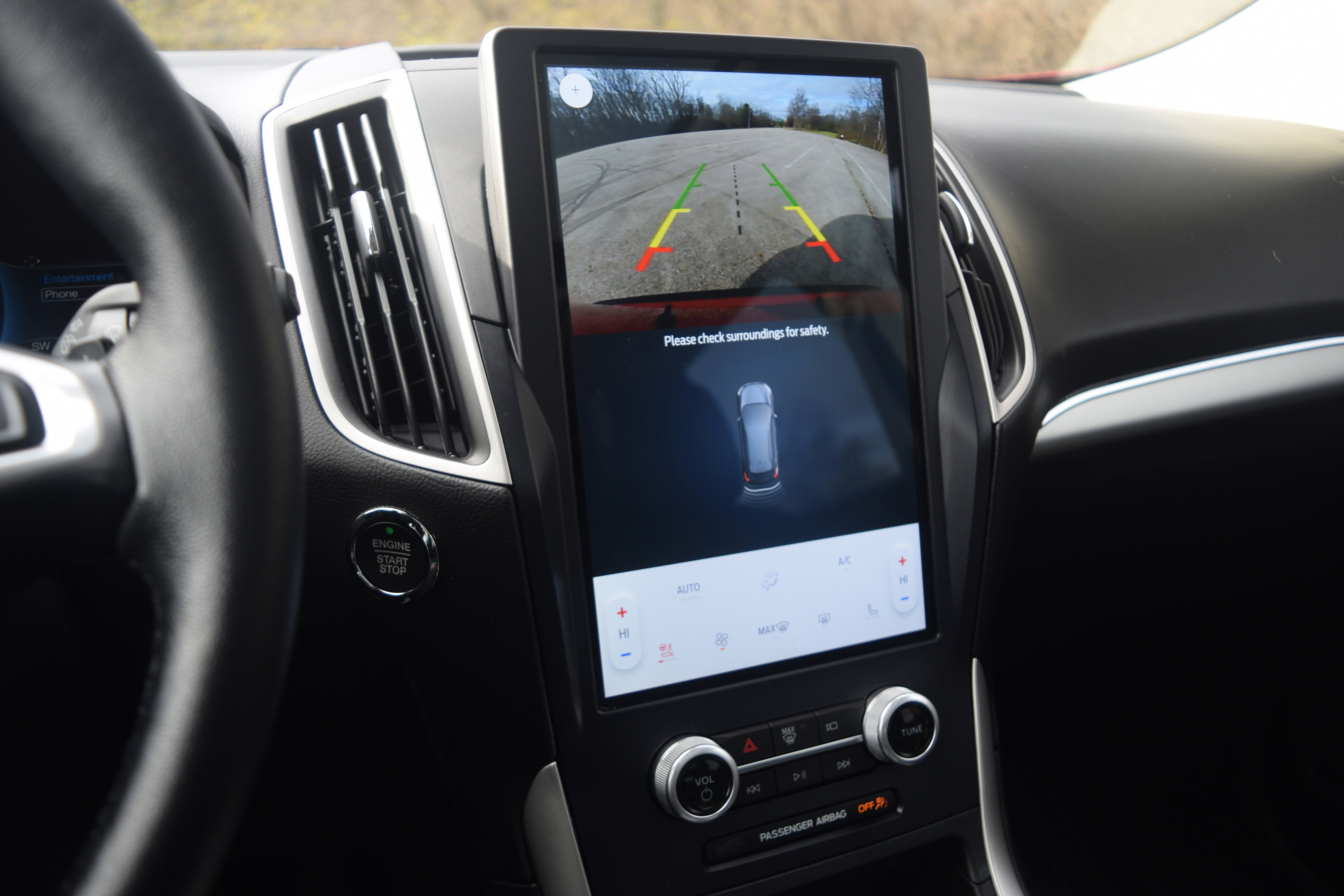 Certified 2022 Ford Edge SEL w/ Convenience Package image 10