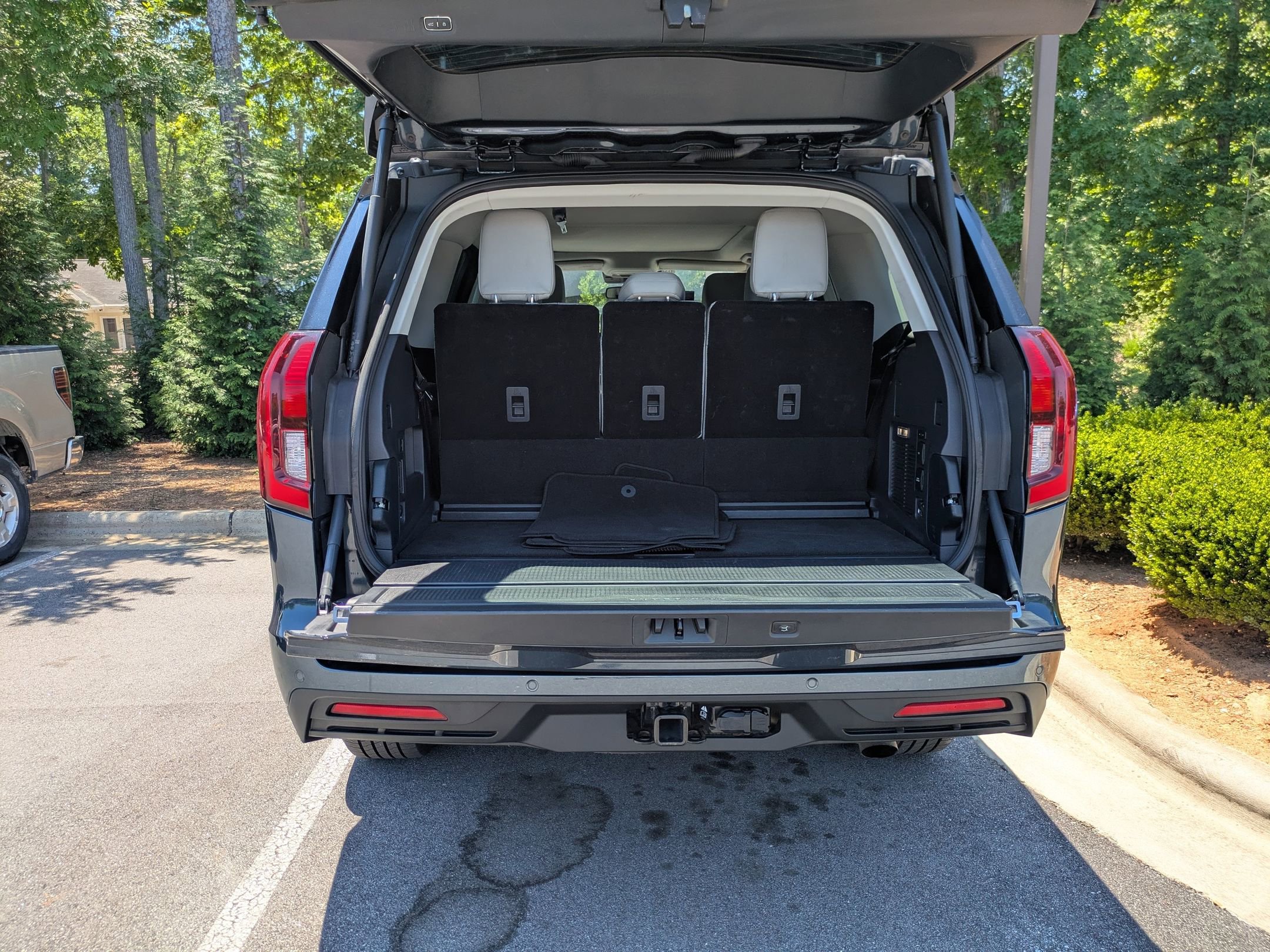 Certified 2025 Ford Expedition Active RWD image 32