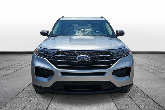 Certified 2022 Ford Explorer XLT w/ Class IV Trailer Tow Package RWD image 2