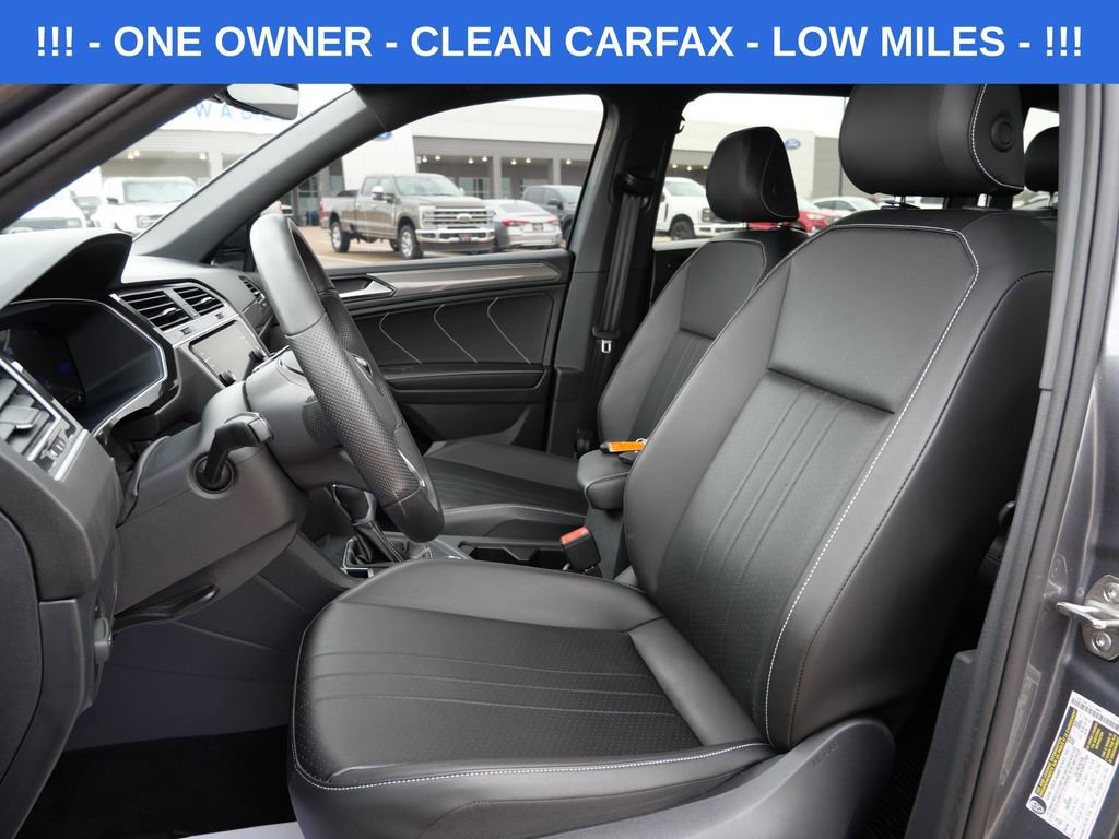 Used 2024 Volkswagen Tiguan SE R-Line image 18
