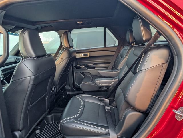 Certified 2024 Ford Explorer ST w/ Equipment Group 401A image 9