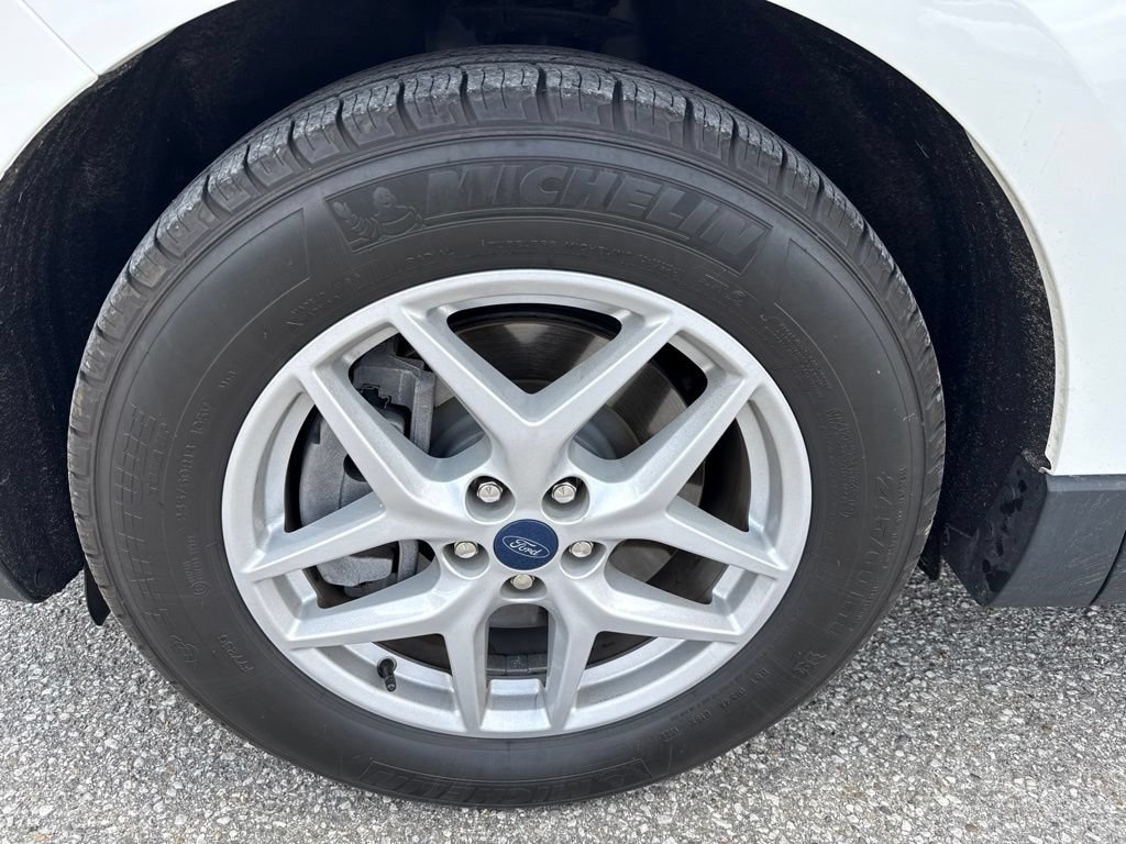 Certified 2022 Ford Edge SEL w/ Convenience Package AWD/4WD image 5
