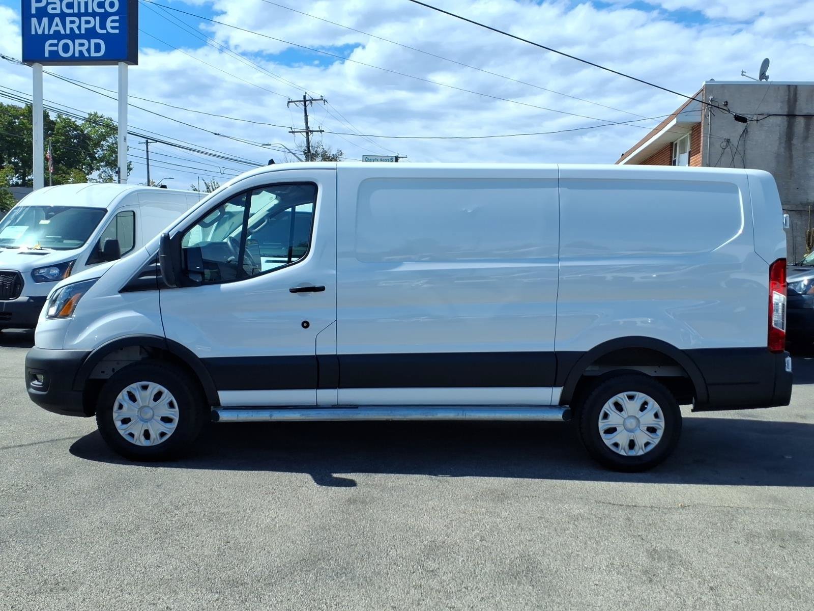 Certified 2025 Ford Transit 250 Low Roof w/ Exterior Upgrade Package RWD image 6