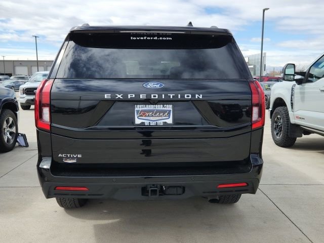 Certified 2025 Ford Expedition Active image 2
