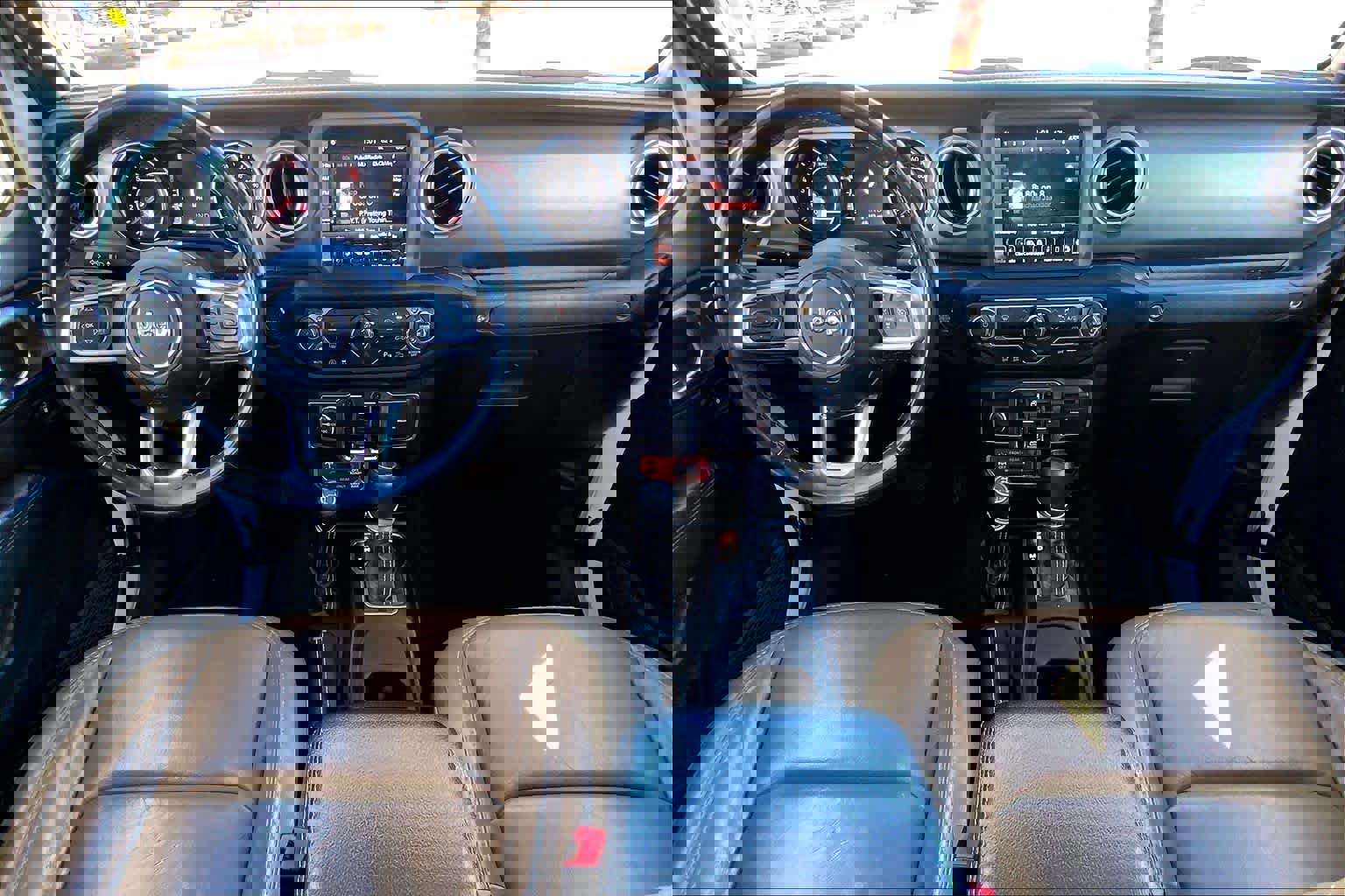 Used 2020 Jeep Gladiator Rubicon AWD/4WD image 16