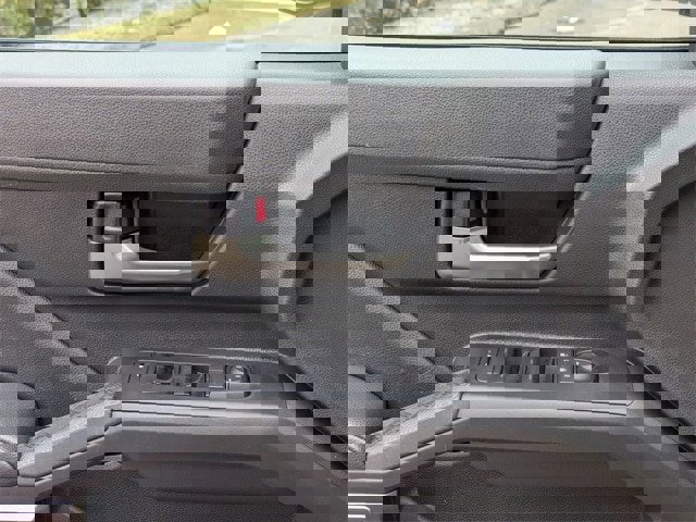 Used 2025 Toyota Tacoma TRD Off-Road image 12