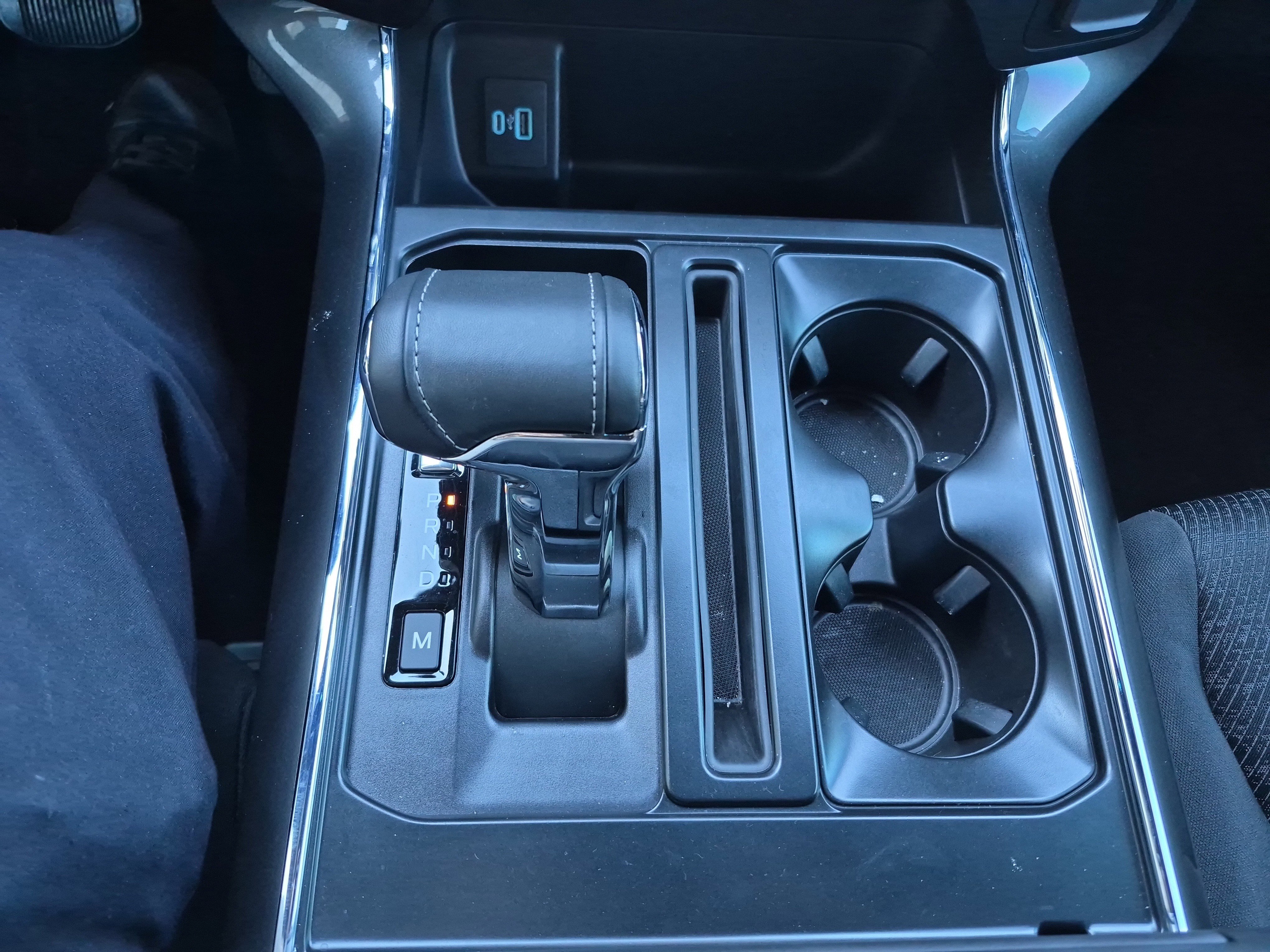 Certified 2022 Ford F150 XLT w/ Equipment Group 302A High image 31