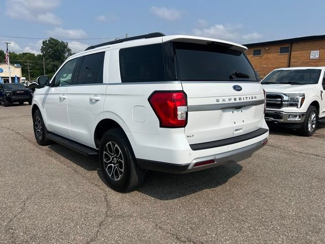 Certified 2024 Ford Expedition XLT AWD/4WD image 6