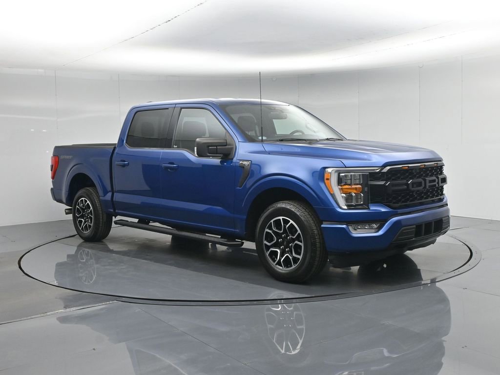 Certified 2022 Ford F150 XLT w/ Equipment Group 302A High image 21