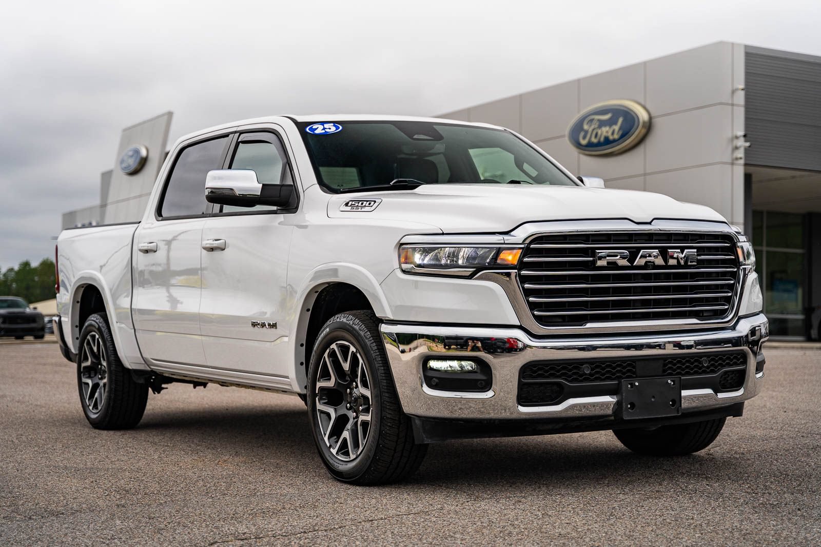 Used 2025 RAM 1500 Laramie