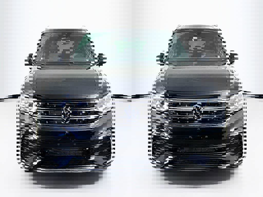 Used 2022 Volkswagen Tiguan SEL R-Line image 8