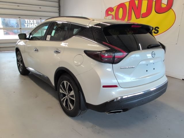 Used 2024 Nissan Murano SV AWD/4WD image 3