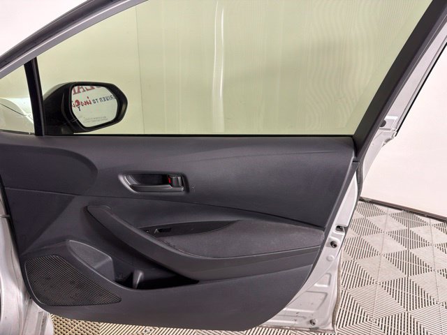 Used 2022 Toyota Corolla LE FWD image 34