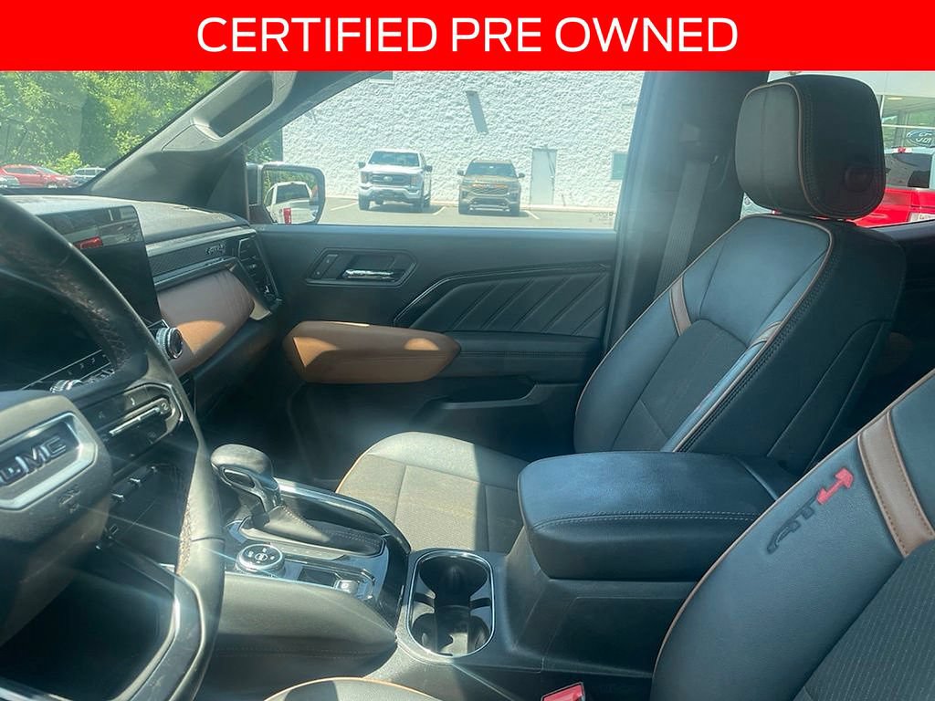 Used 2024 GMC Canyon AT4 w/ Technology Package AWD/4WD image 7