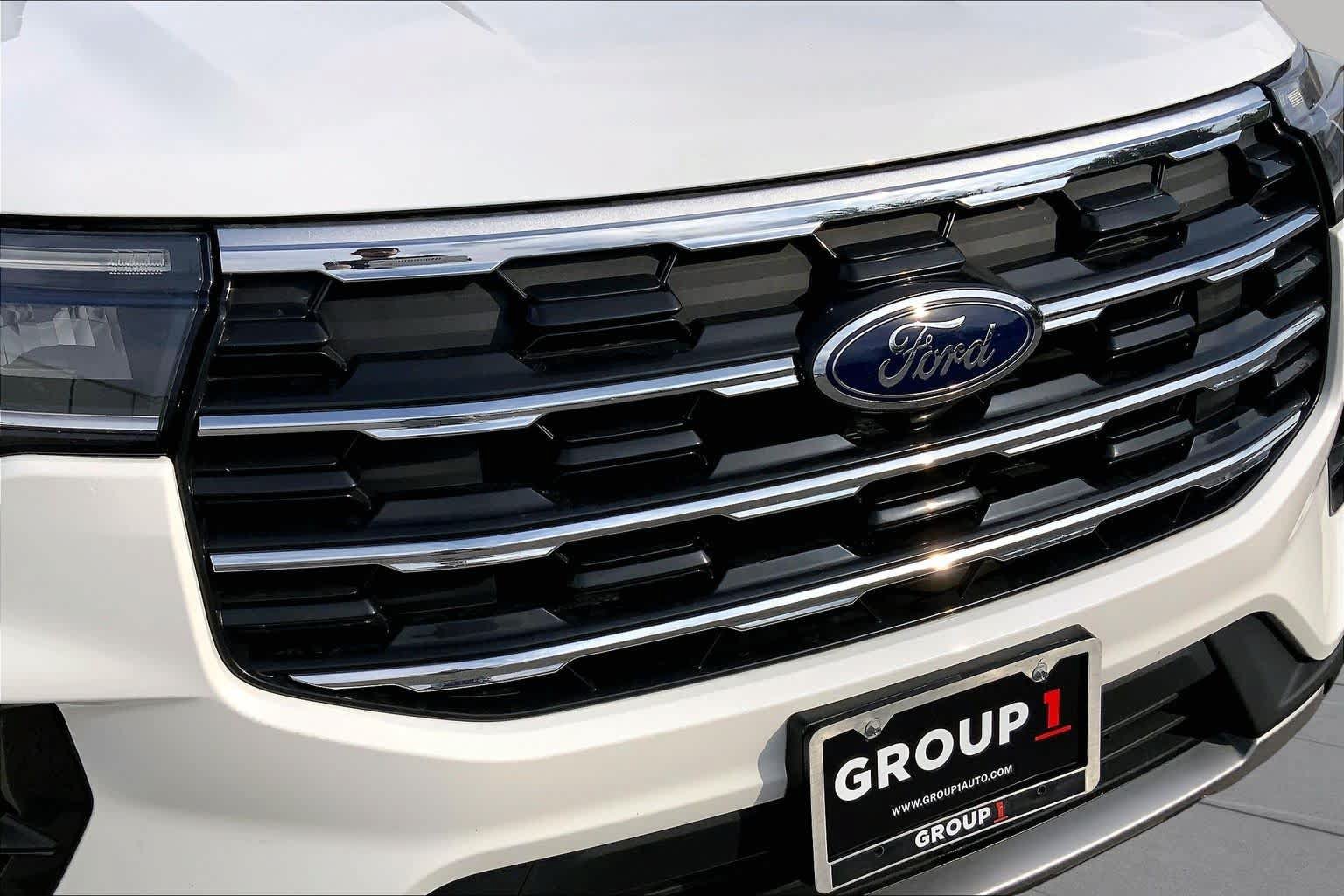 Certified 2025 Ford Explorer Active w/ Active Comfort Package RWD image 30