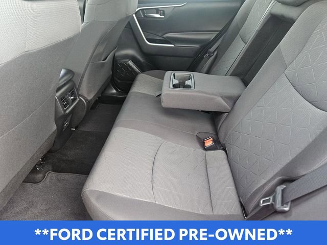 Used 2022 Toyota RAV4 XLE image 33