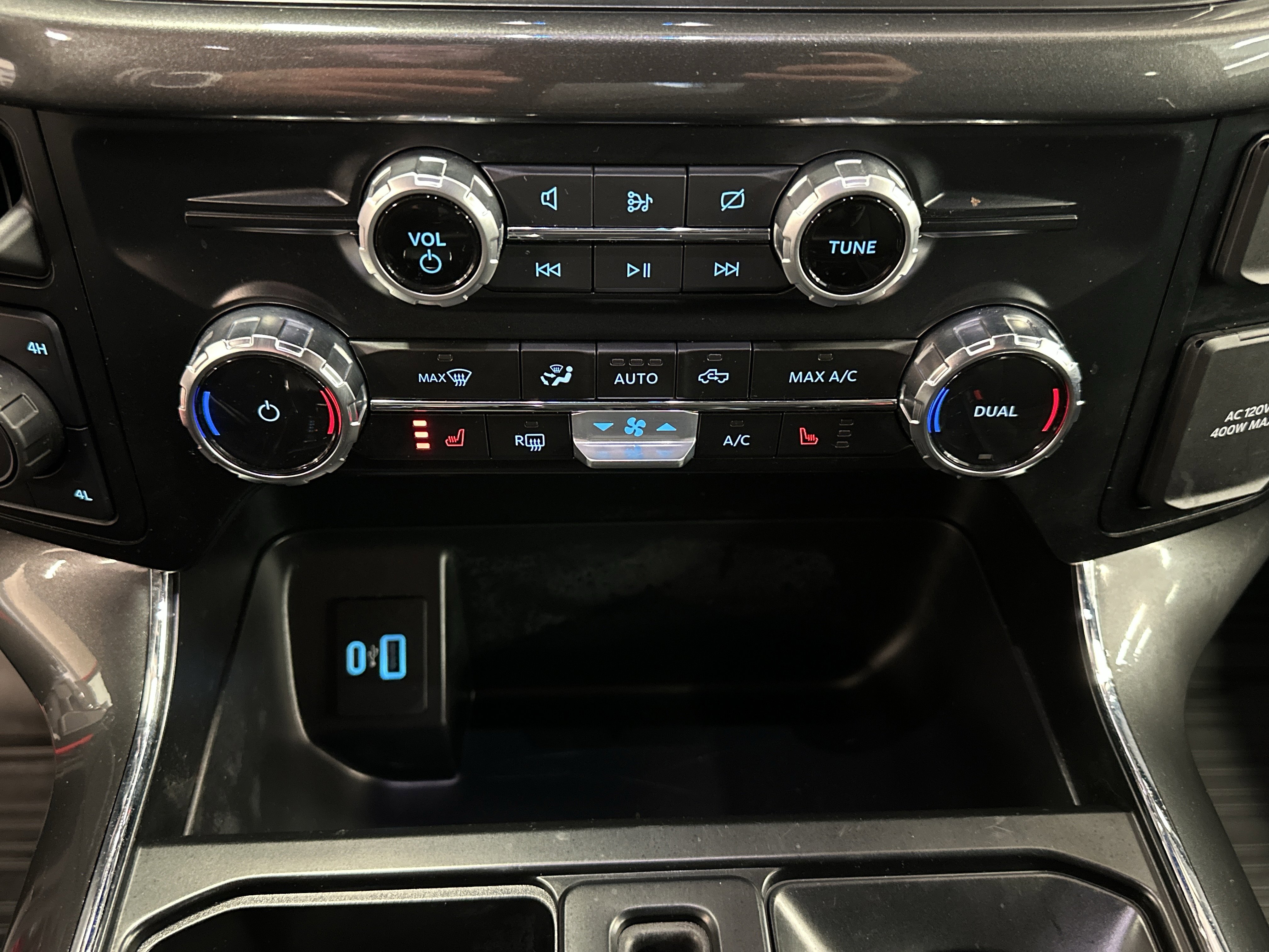 Certified 2023 Ford F150 XLT w/ Equipment Group 302A High image 34