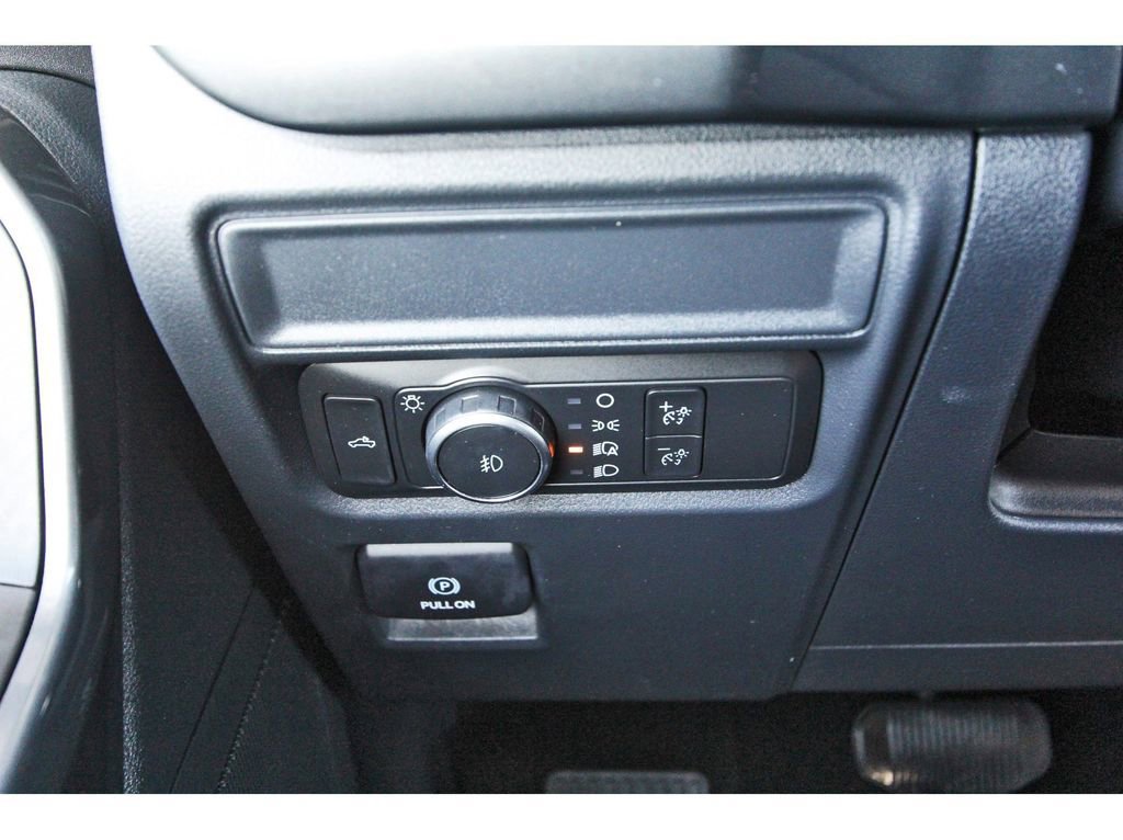 Certified 2022 Ford F150 XLT w/ Equipment Group 301A Mid image 19