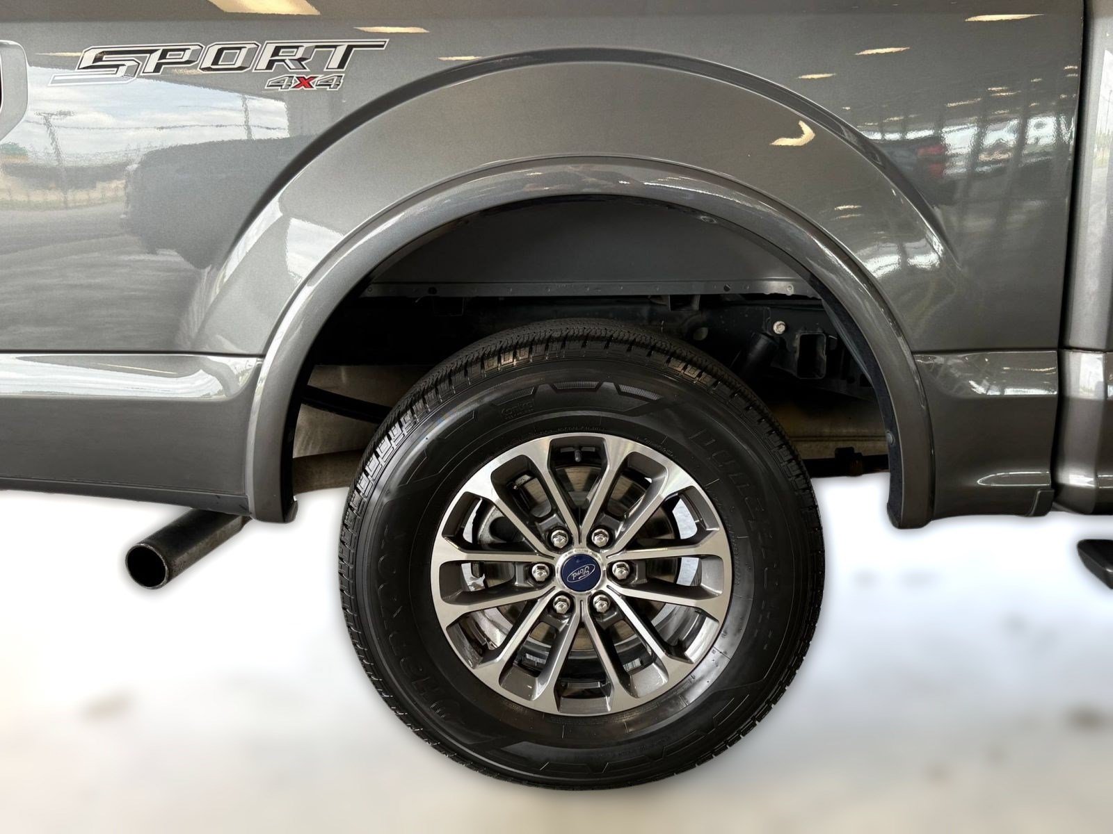 Certified 2020 Ford F150 XLT w/ Equipment Group 302A Luxury AWD/4WD image 13