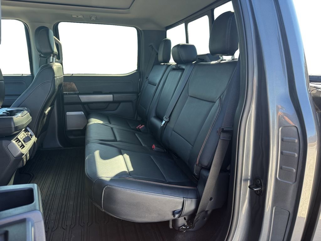 Certified 2022 Ford F150 Lariat w/ Equipment Group 502A High image 18