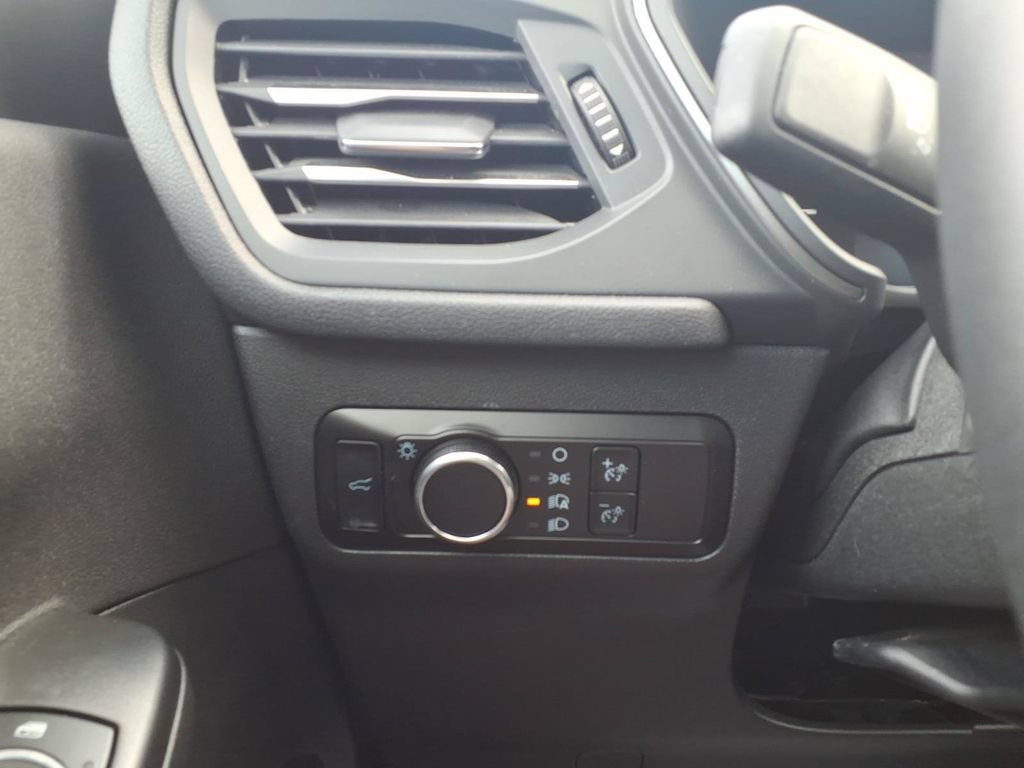 Certified 2023 Ford Escape Active AWD/4WD image 13