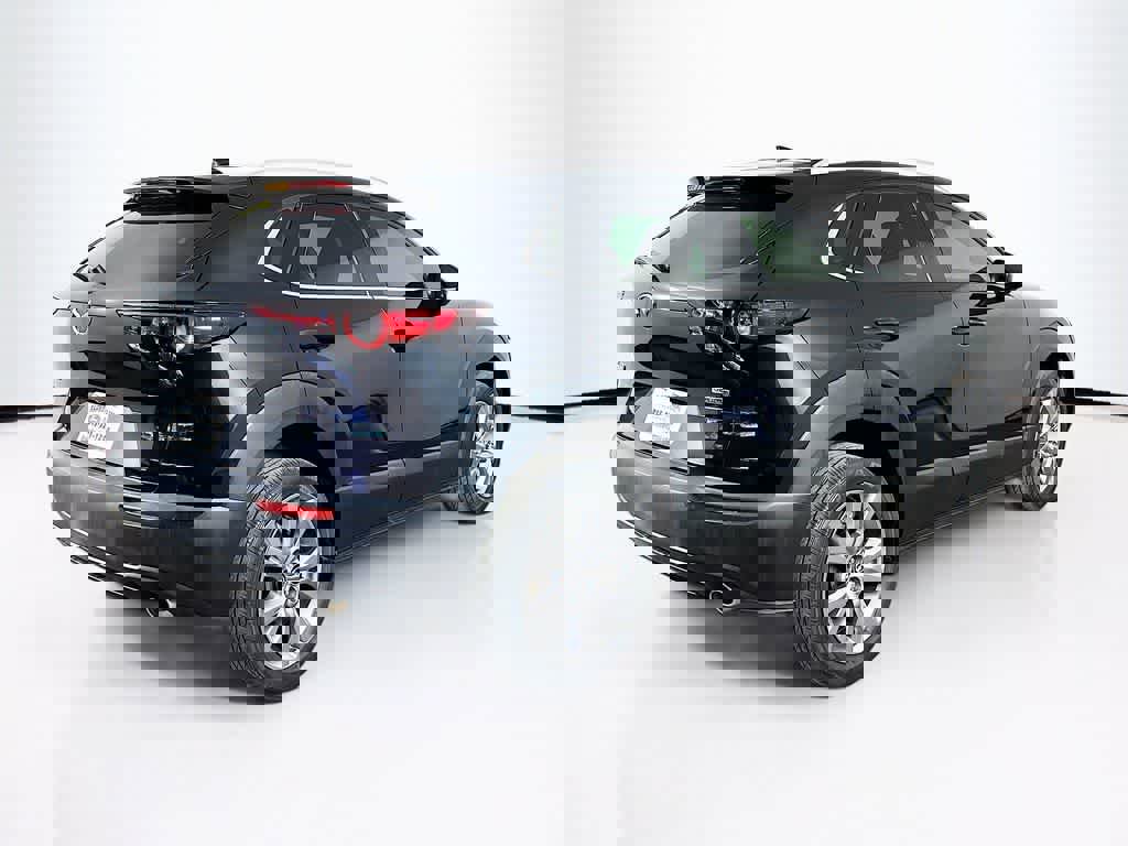 Used 2021 MAZDA CX-30 FWD 2.5 S w/ Premium Package image 25
