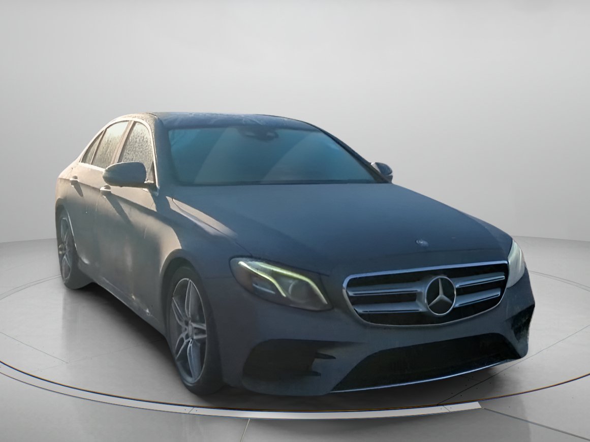 Used 2017 Mercedes-Benz E 300 image 4