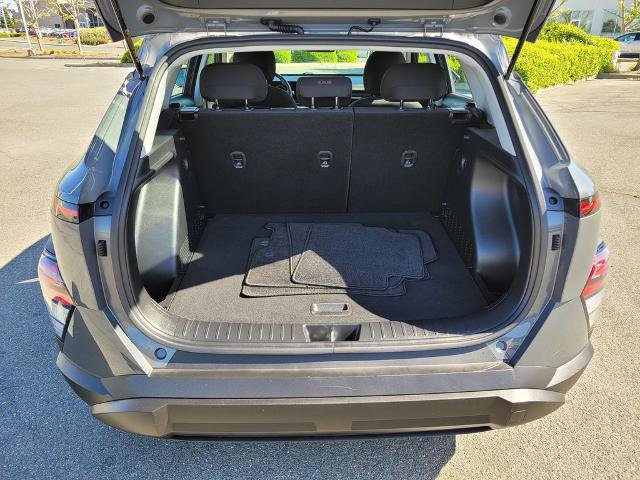 Used 2025 Hyundai Kona SE FWD image 10