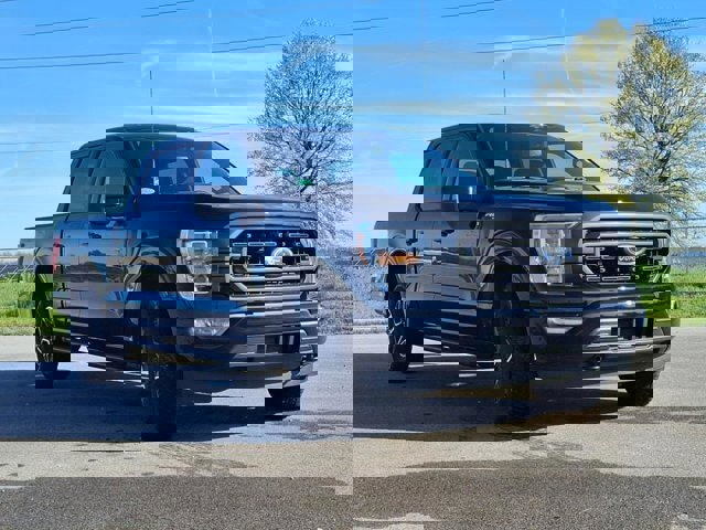 Certified 2023 Ford F150 XLT w/ Equipment Group 302A High image 5
