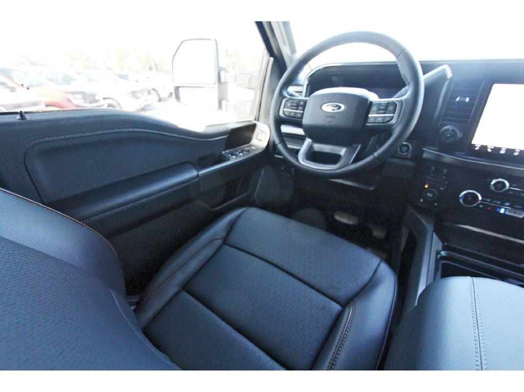 Certified 2026 Ford F250 Lariat w/ Lariat Premium Package AWD/4WD image 10