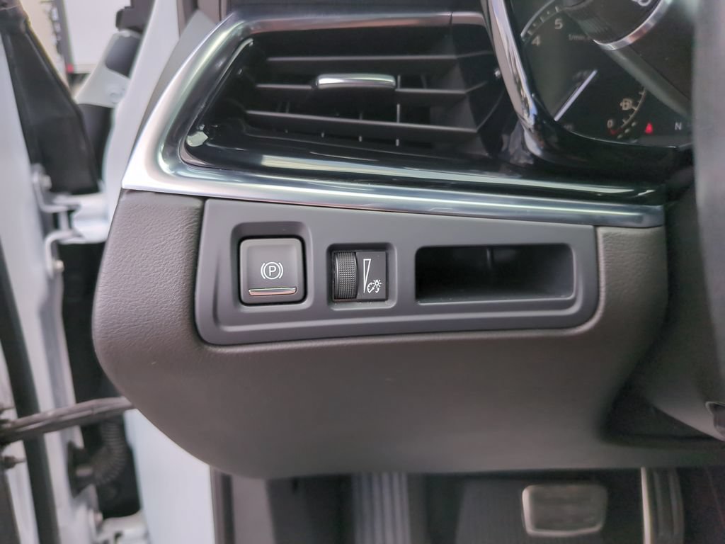 Used 2024 Cadillac XT6 Sport AWD/4WD image 34