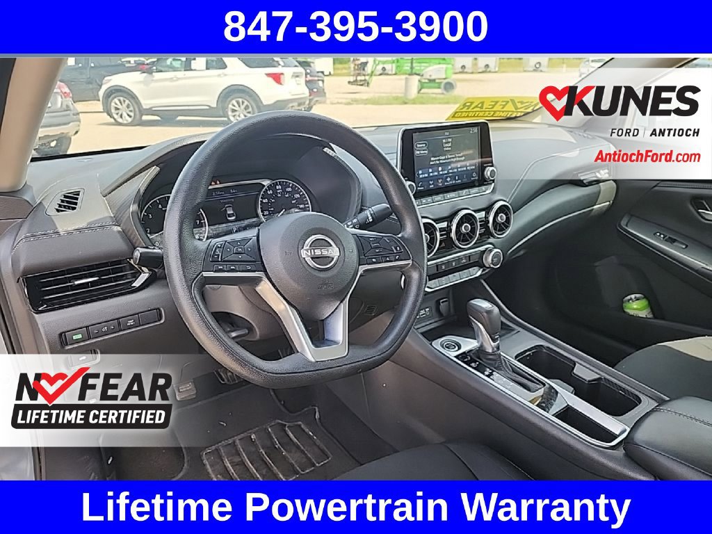 Used 2024 Nissan Sentra SV FWD image 15