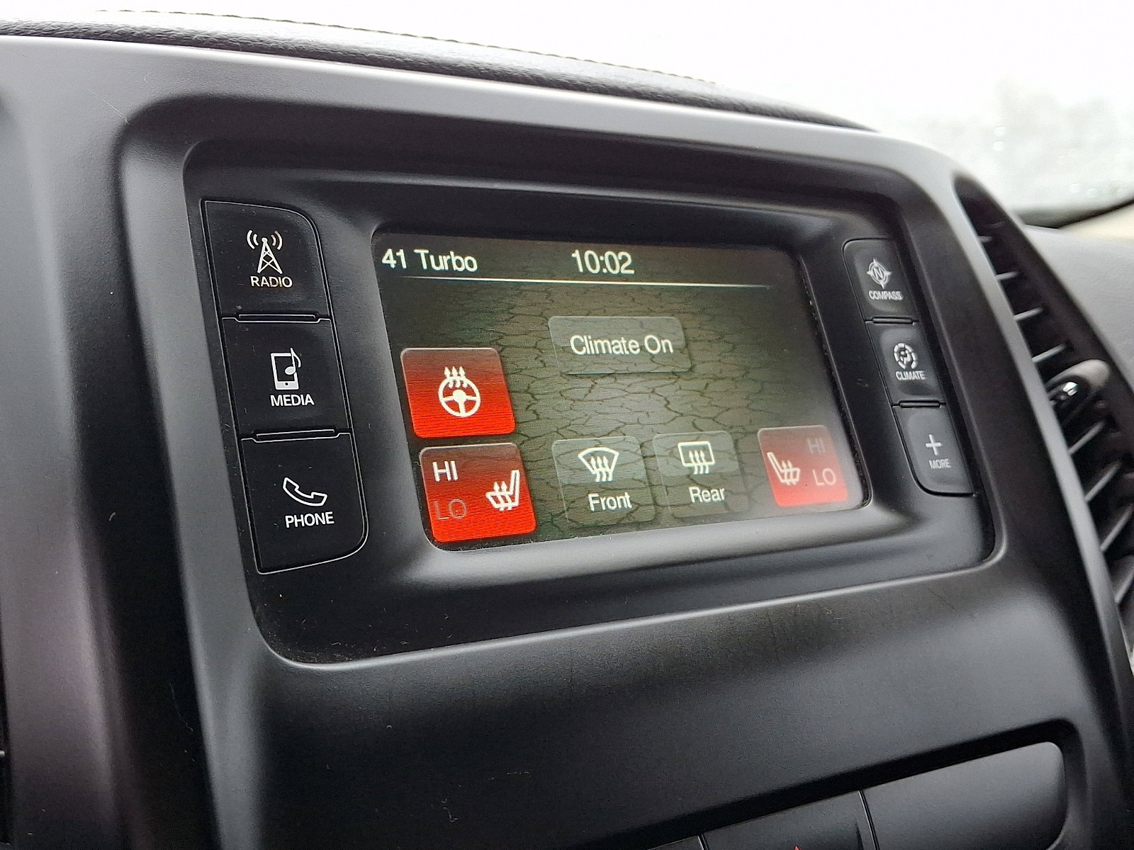 Used 2017 Jeep Cherokee Latitude w/ Cold Weather Group image 26